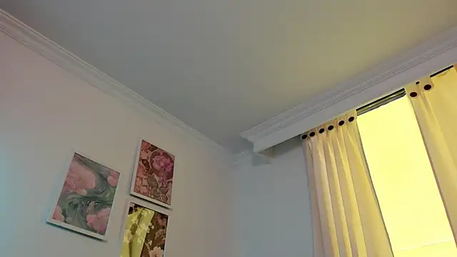 canelleGarces online show from 11-04-25, 02:10