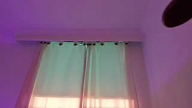 canelleGarces online show from 02-07-26, 10:07