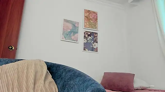 canelleGarces online show from 02-26-26, 09:48