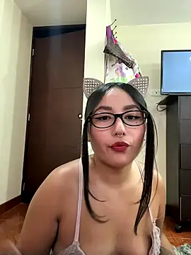 saranghae  online show from 11-30-25, 07:47