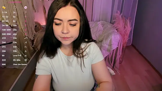 ashton heidii online show from 11-09-25, 11:42