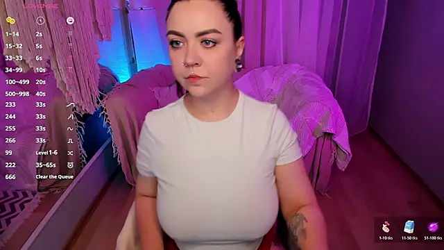 ashton heidii online show from 11-04-25, 10:46