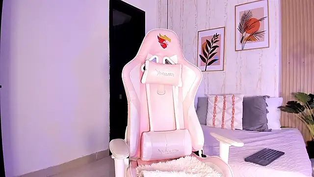 Ayleen Dunkan online show from 11-07-25, 12:42