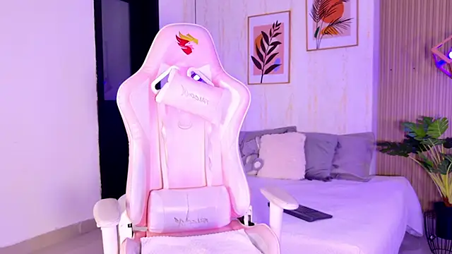 Ayleen Dunkan online show from 02-25-26, 01:11