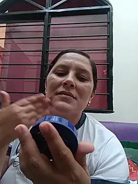 KikaDuque online show from 05-14-26, 07:00