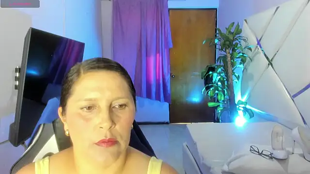 KikaDuque online show from 01-14-26, 07:50