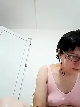 Vera Elle online show from 10-10-25, 07:58