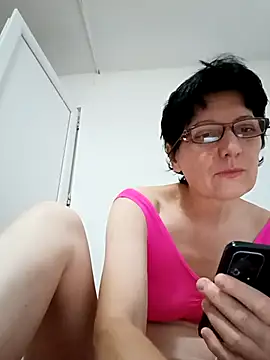 Vera Elle online show from 09-24-25, 12:29