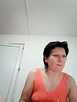 Vera Elle online show from 11-27-25, 03:12