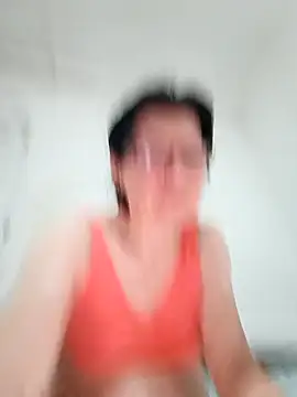 Vera Elle online show from 11-28-25, 03:39