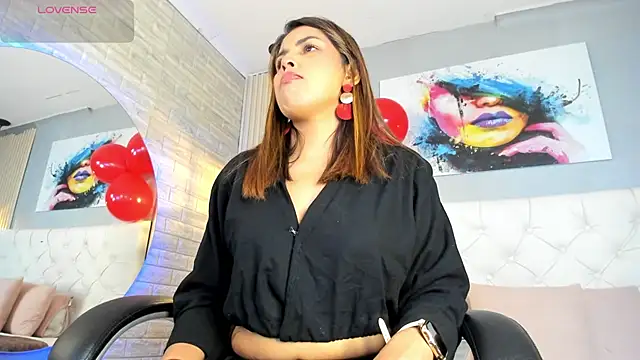 scarletbaker  online show from 12-01-25, 07:15