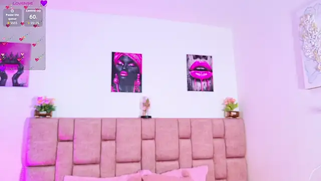 ScarlettLuxe online show from 01-08-26, 08:26