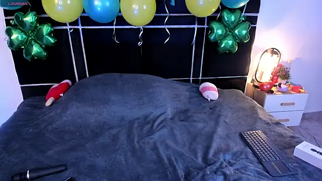 Zoe Vg online show from 04-11-26, 07:28