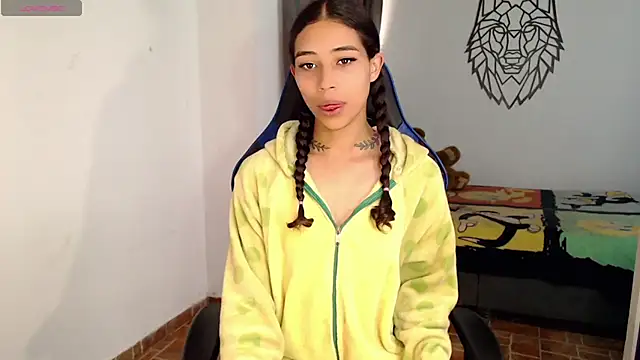 Sweet-Cris online show from 11-28-25, 12:49