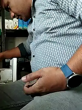 hunk28 6 online show from 11-26-25, 07:08