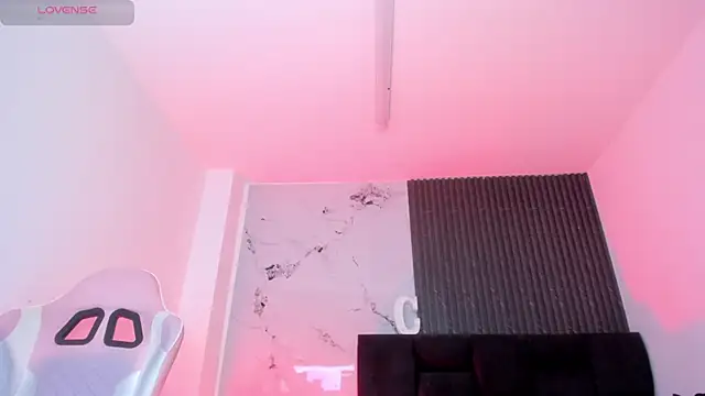 chloesagee online show from 05-22-26, 10:52