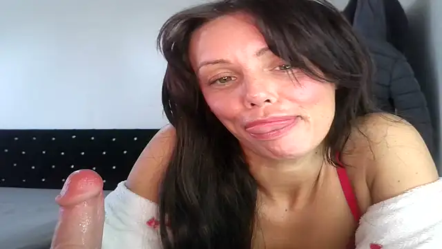 Snapshot of OliviaRyan22 chatting on 02-25-26, 08:47 OliviaRyan22 online show from 02-25-26, 08:47