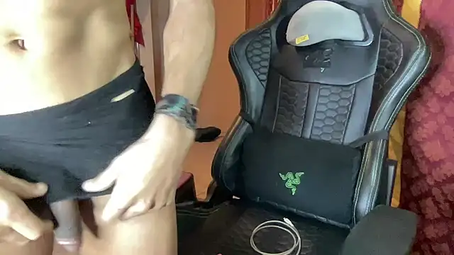 JUSTFORRICH online show from 11-26-25, 06:24