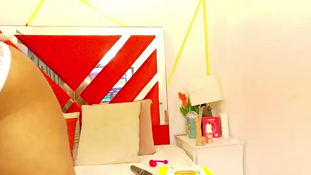 PerlaZultana online show from 02-11-26, 09:14