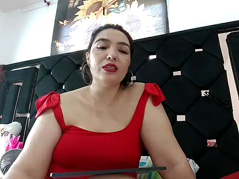 vegacristal88 online show from 06-19-26, 09:42