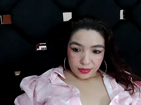 Snapshot of vegacristal88 chatting on 10-01-25, 02:43 vegacristal88 online show from 10-01-25, 02:43