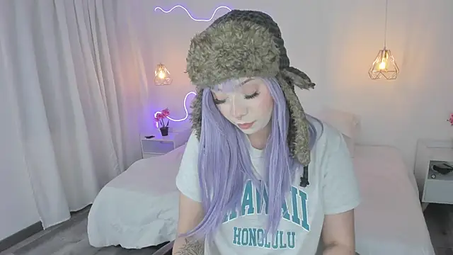 Snapshot of Noahcryptic chatting on 12-02-25, 05:53 Noahcryptic online show from 12-02-25, 05:53