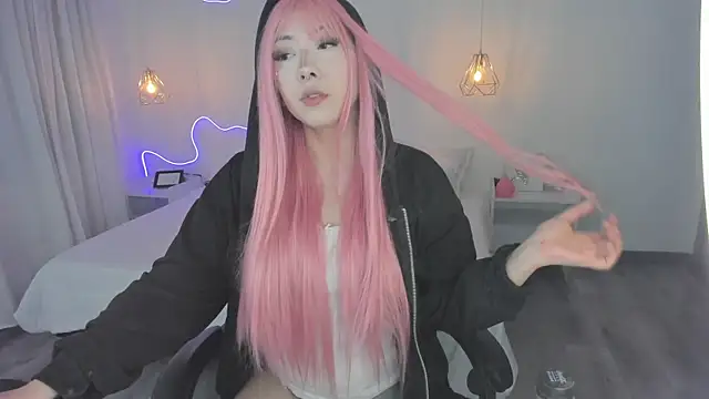 Snapshot of Noahcryptic chatting on 01-14-26, 04:27 Noahcryptic online show from 01-14-26, 04:27