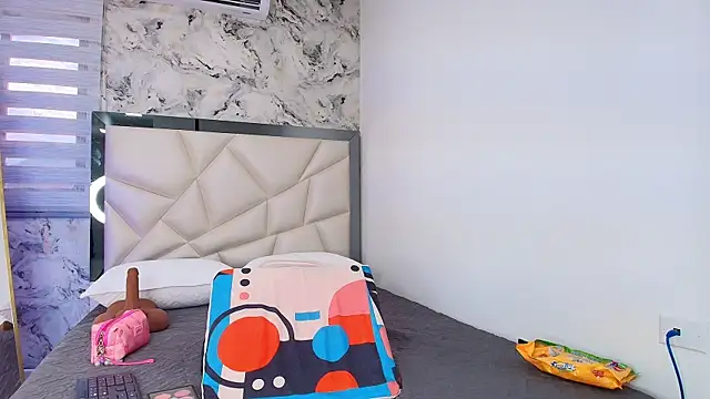 carol juicyy online show from 11-26-25, 07:14