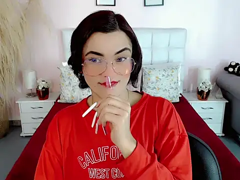 nathalialoes1 online show from 11-10-25, 11:54