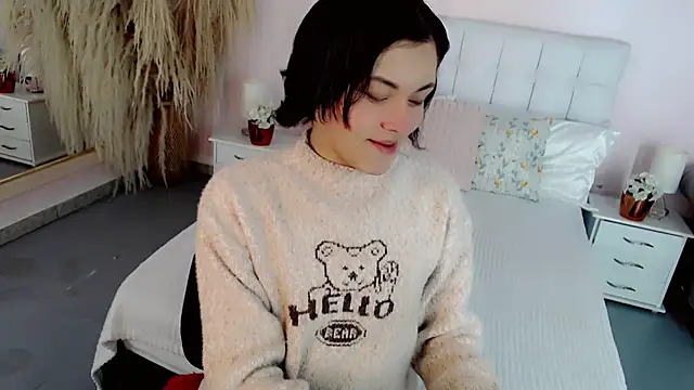 nathalialoes1 online show from 11-18-25, 09:45