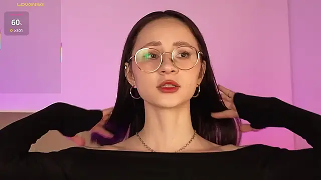 Snapshot of MartaBrent chatting on 03-01-26, 05:13 MartaBrent online show from 03-01-26, 05:13