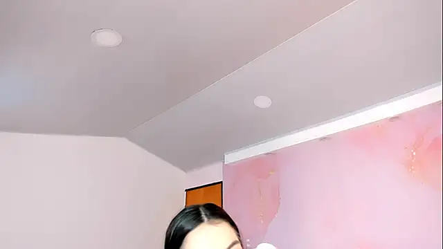 milk candy18 online show from 10-05-25, 12:29