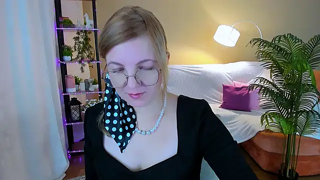 YourUniverser online show from 10-08-25, 04:14