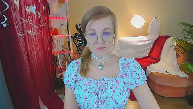 YourUniverser online show from 11-03-25, 09:13