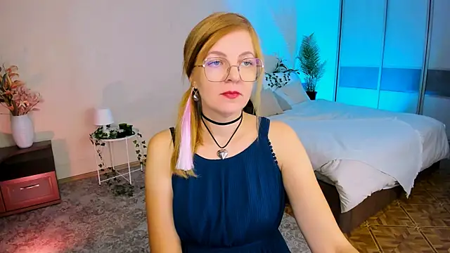 YourUniverser online show from 09-10-25, 04:33