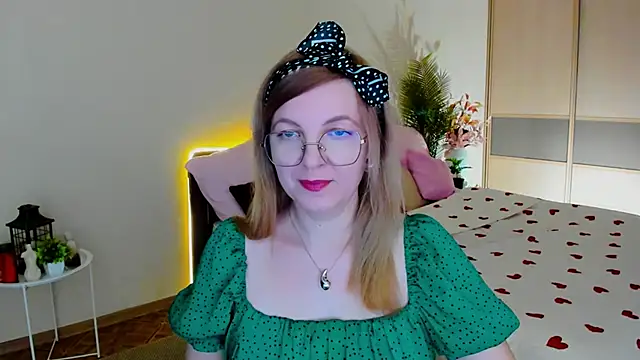 YourUniverser online show from 05-07-26, 11:57