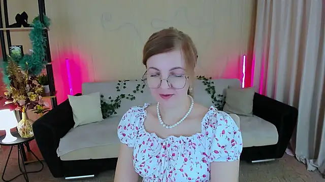 YourUniverser online show from 11-17-25, 10:52