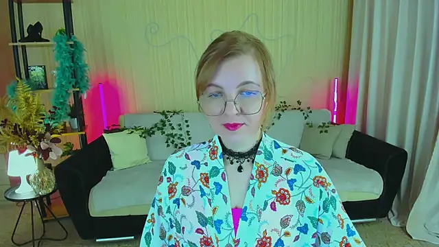 YourUniverser online show from 11-30-25, 09:43