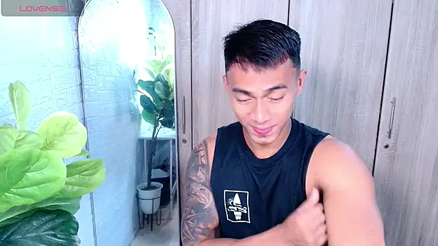 PinooyMilker online show from 02-21-26, 02:13