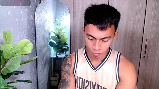 PinooyMilker online show from 03-22-26, 03:24