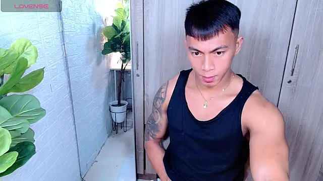 PinooyMilker online show from 01-08-26, 01:06