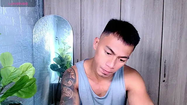 PinooyMilker online show from 04-15-26, 03:23