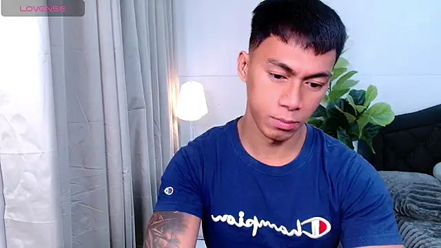 PinooyMilker online show from 06-15-26, 01:50