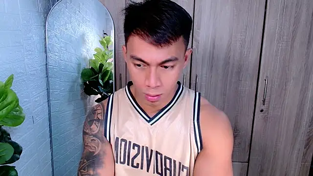 PinooyMilker online show from 11-07-25, 01:54