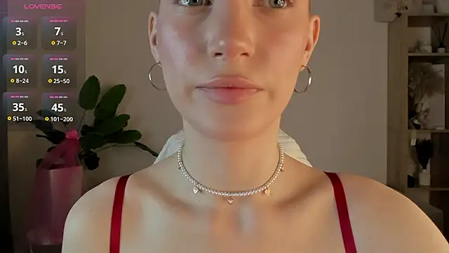 Ice Strawberry online show from 03-13-26, 03:00