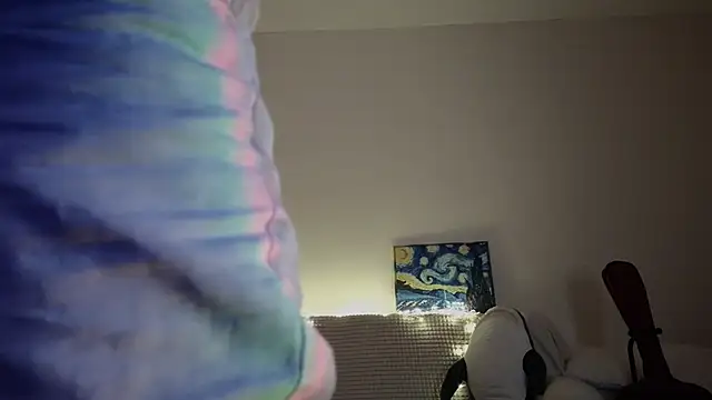 Pixxxis online show from 11-27-25, 01:06