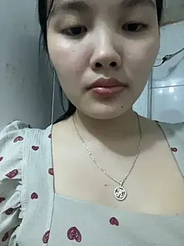 Xu Xubaby online show from 10-08-25, 01:56