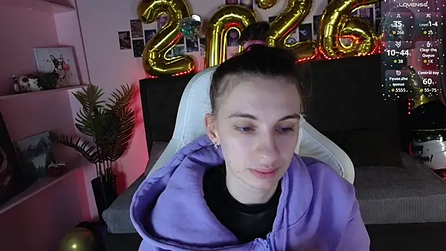 kaleriyaa  online show from 12-21-25, 01:30