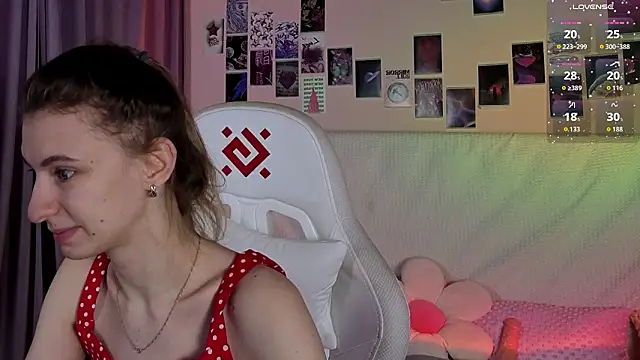 kaleriyaa  online show from 03-23-26, 01:28