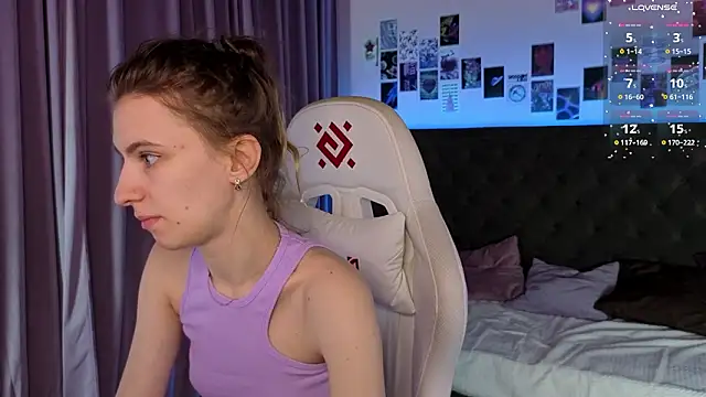 kaleriyaa  online show from 03-15-26, 01:23